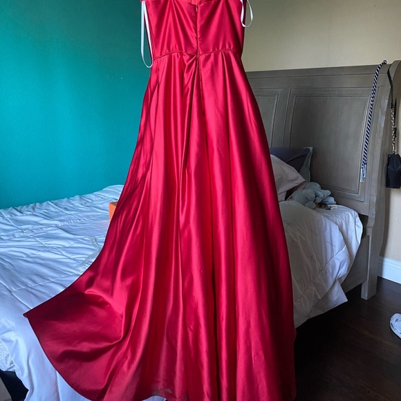 • red ball gown dress • - Picture 3 of 4